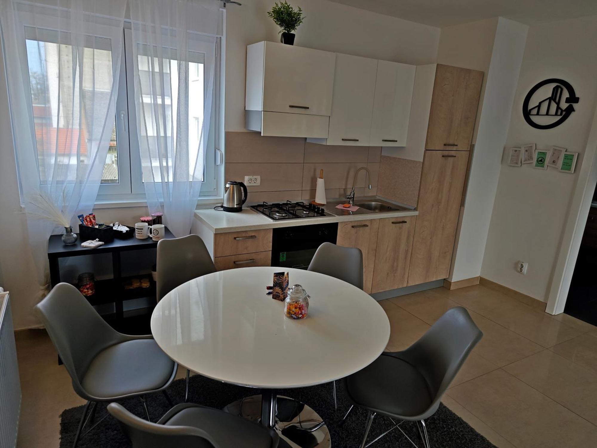 Apartamento Level Up -Self Check In Osijek Exterior foto