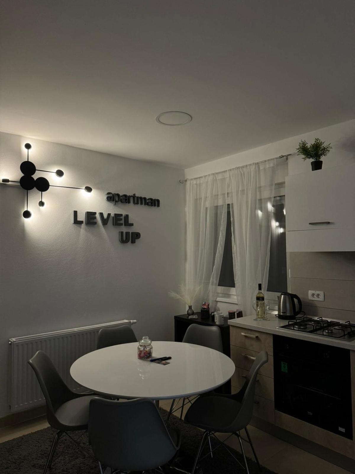 Apartamento Level Up -Self Check In Osijek Exterior foto